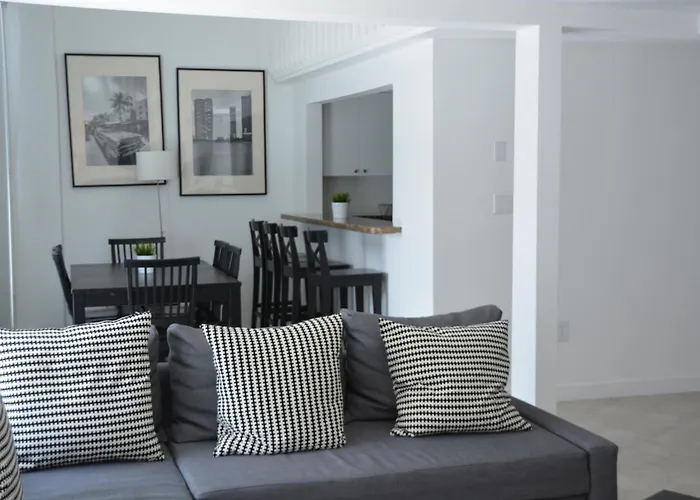 New Point Miami Beach Apartments