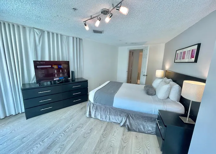 New Point Miami Beach Apartments