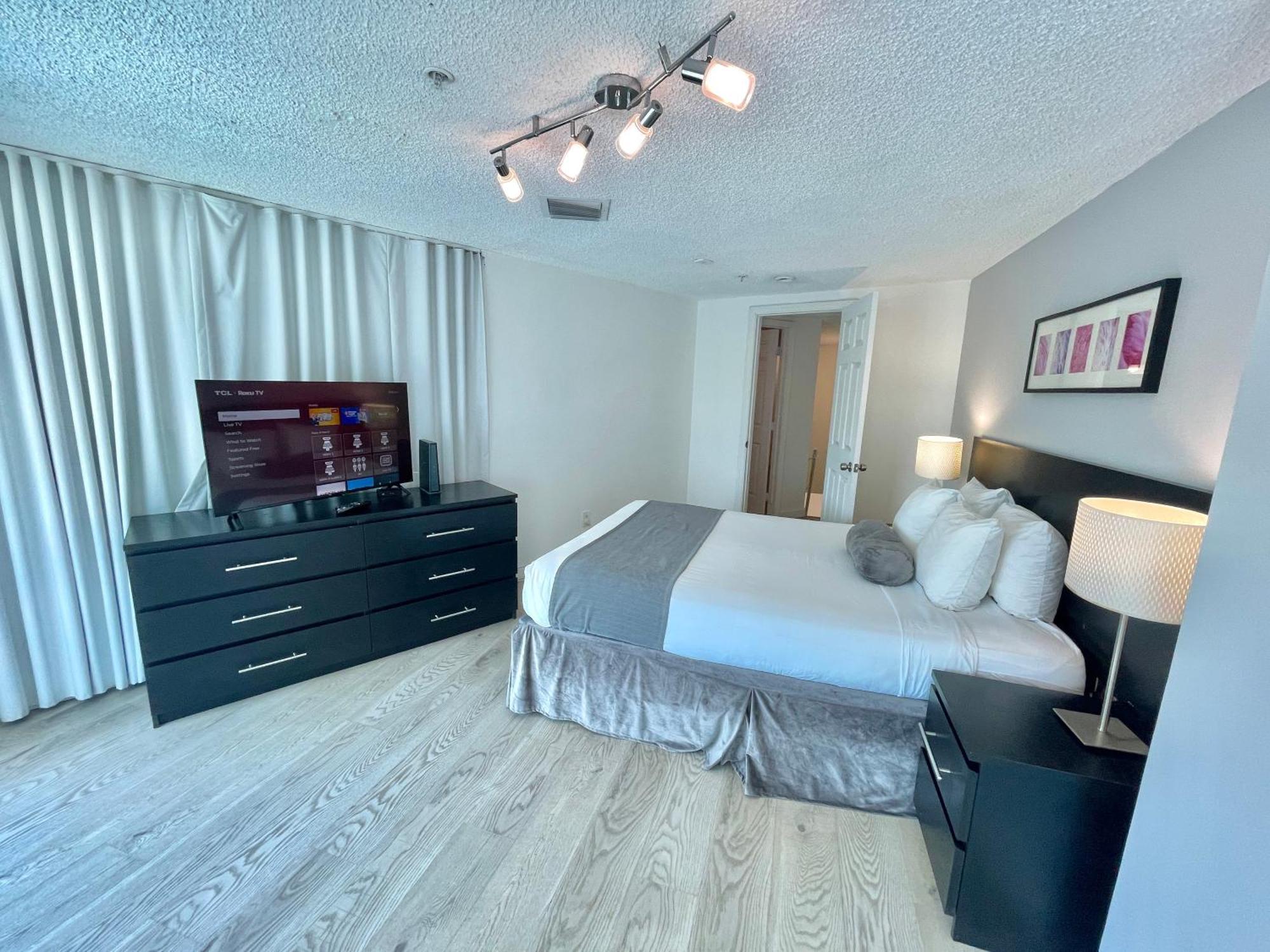 New Point Miami Appartement *